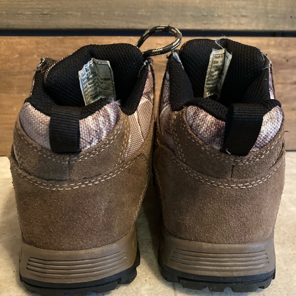 Next To New little boys Camo Boots size 1.5 - Picture 5 of 8